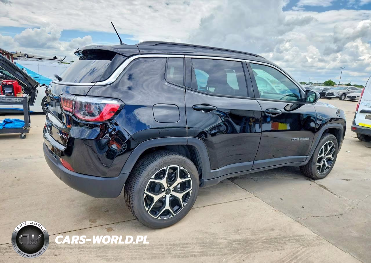2025 Jeep Compass Limited VIN:3C4NJDCN4ST622396 - 3
