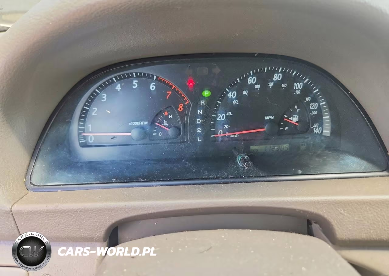 2002 Toyota Camry Le VIN:JTDBE32KX20098824 - 9