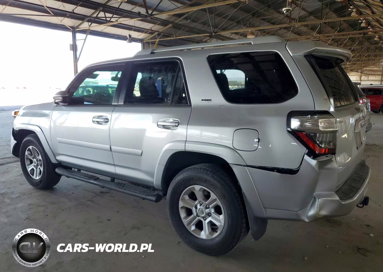 2018 Toyota 4Runner Sr5 VIN:JTEZU5JR5J5174040 - 2