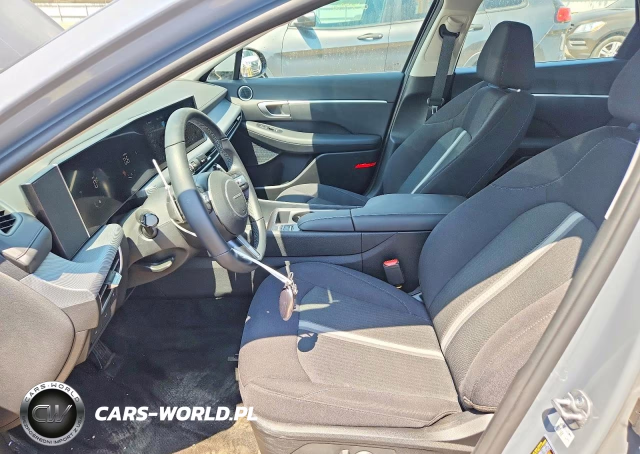 2026 Hyundai Sonata Sel Sport VIN:KMHL64JA6TA550775 - 7