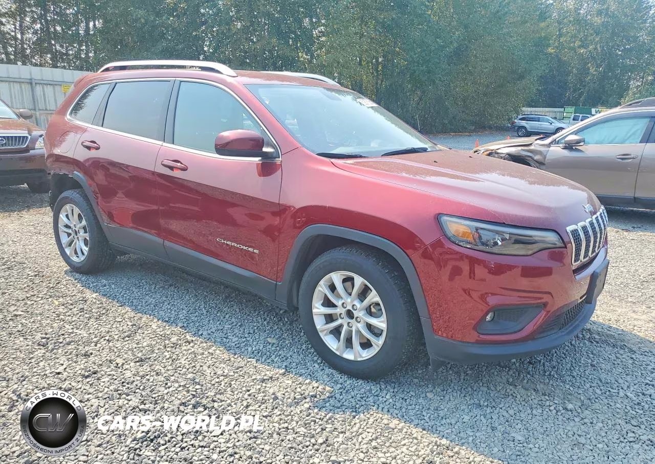 2019 Jeep Cherokee Latitude VIN:1C4PJLCX6KD111119 - 4