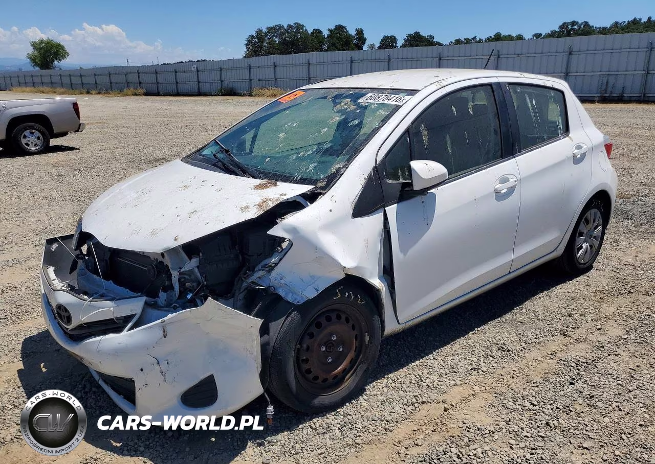 2013 Toyota Yaris 5-Door L