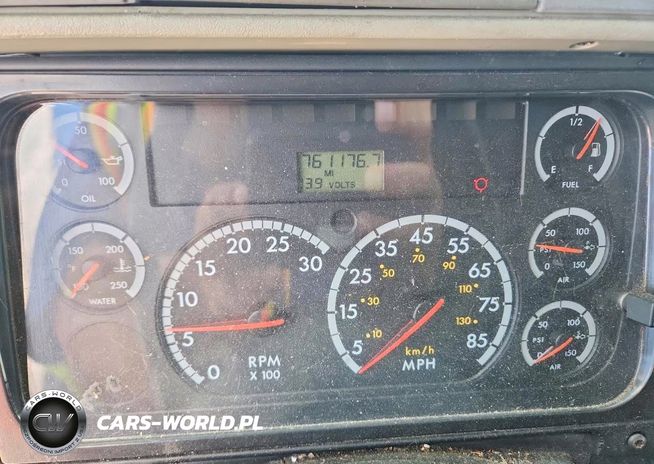 2007 Freightliner Conventional Columbia VIN:1FUJA6DE27LW23583 - 9