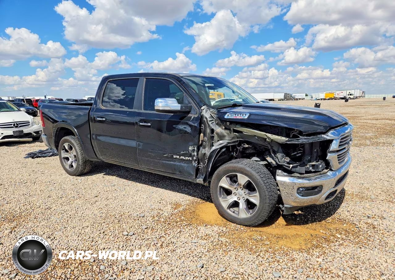 2022 Ram 1500 Laramie VIN:1C6SRFJM4NN341390 - 4