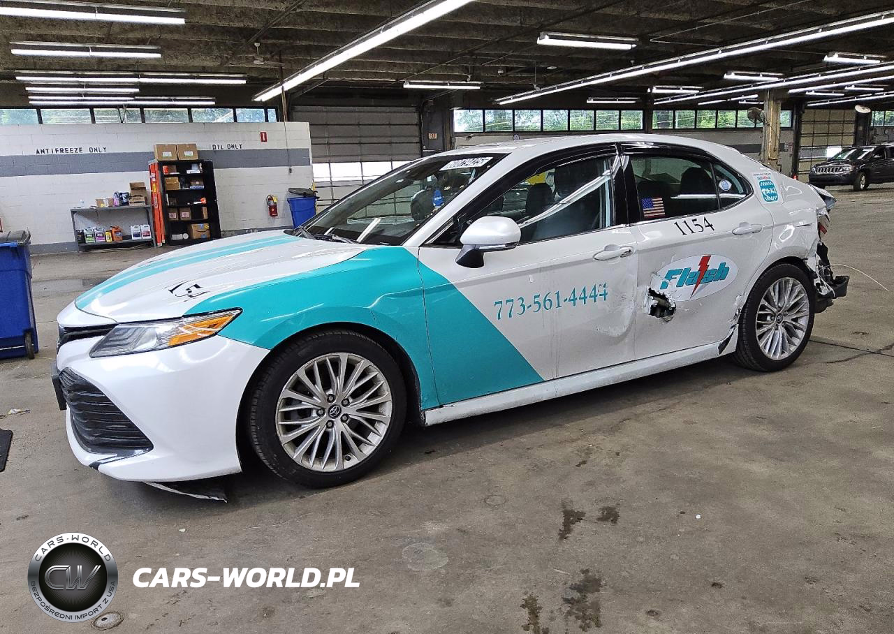 2019 Toyota Camry Hybrid