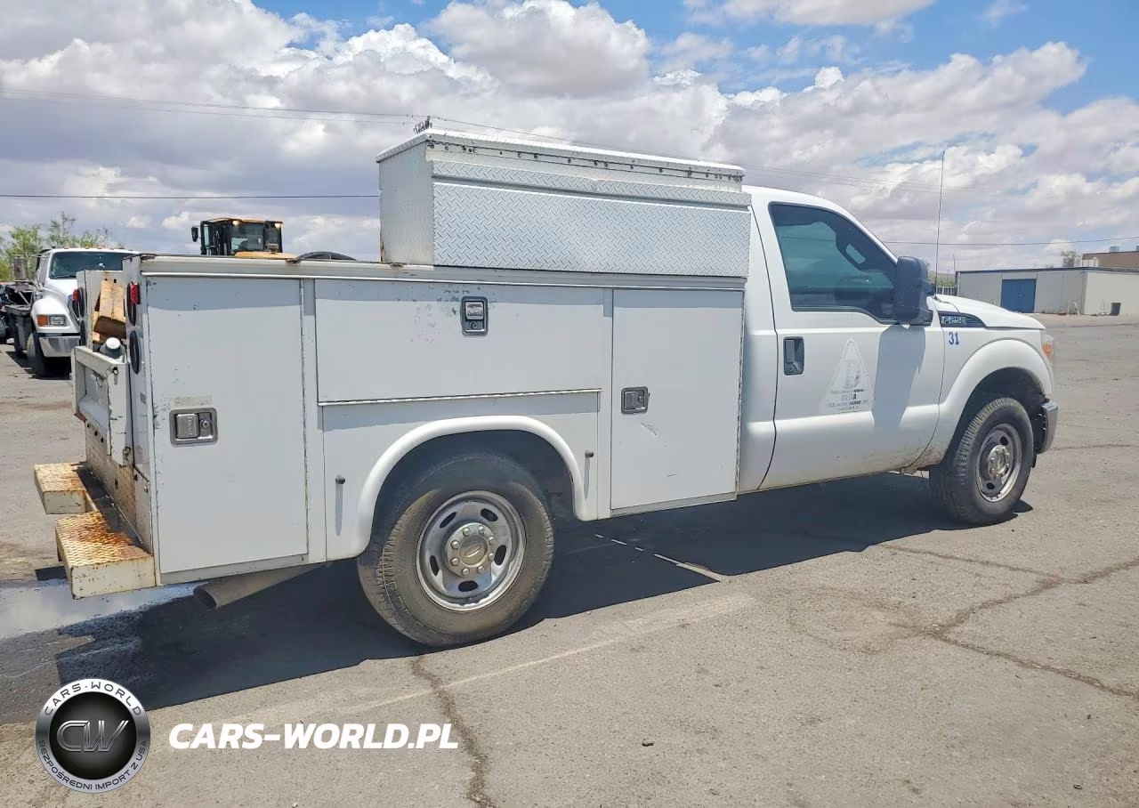 2012 Ford F250 Super Duty VIN:1FTBF2A64CEB15410 - 3