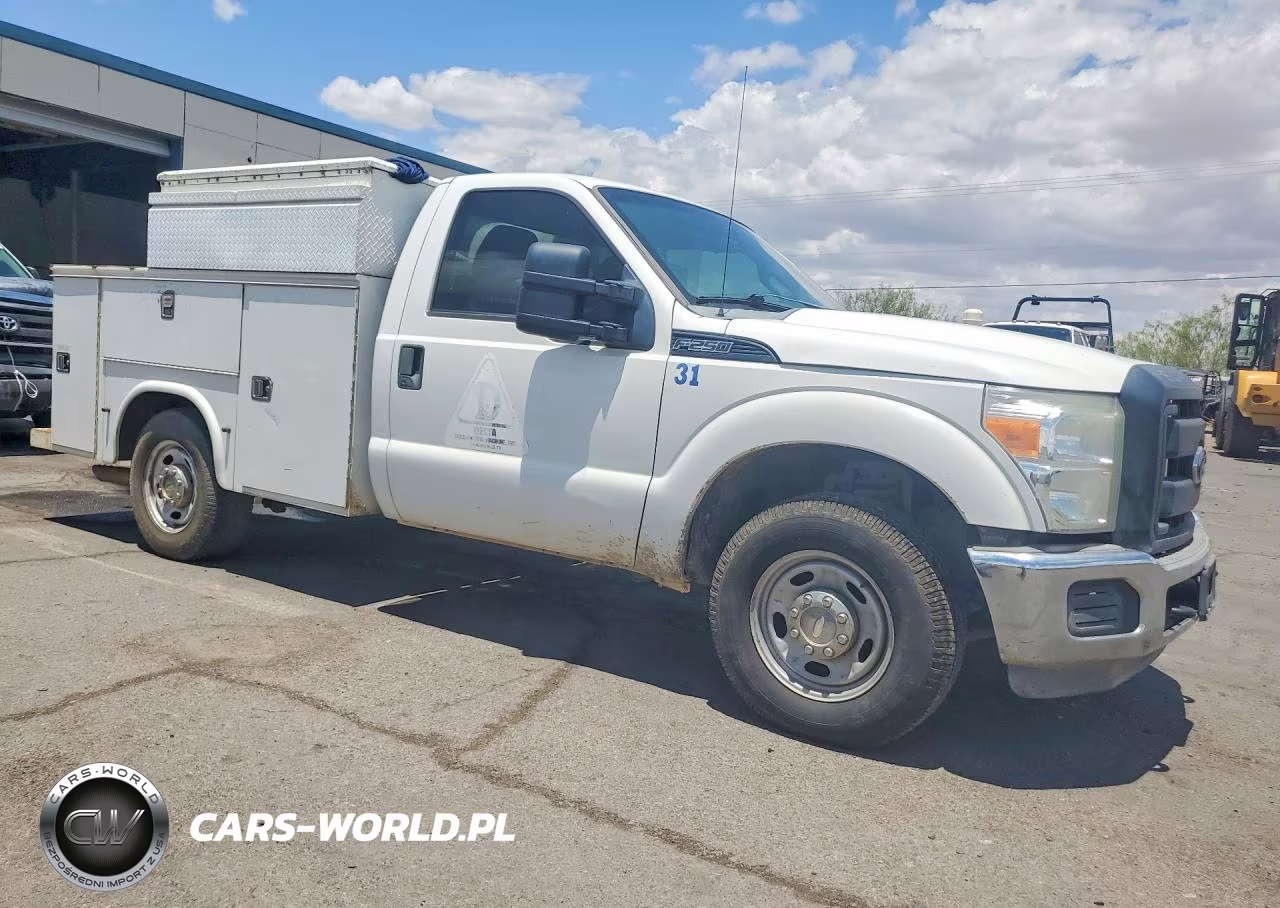 2012 Ford F250 Super Duty VIN:1FTBF2A64CEB15410 - 4