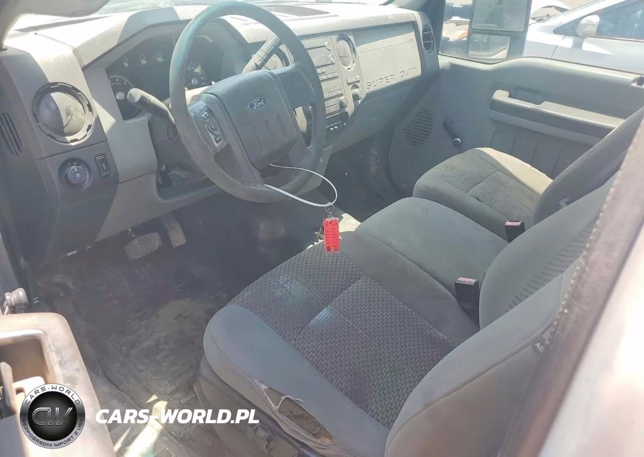 2012 Ford F250 Super Duty VIN:1FTBF2A64CEB15410 - 8