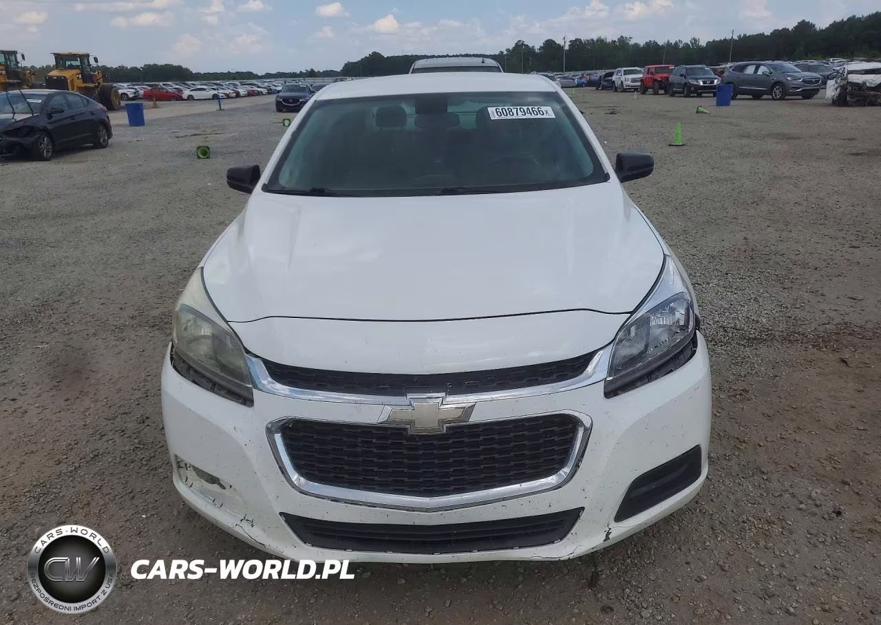 2015 Chevrolet Malibu Ls VIN:1G11A5SL0FF105013 - 5