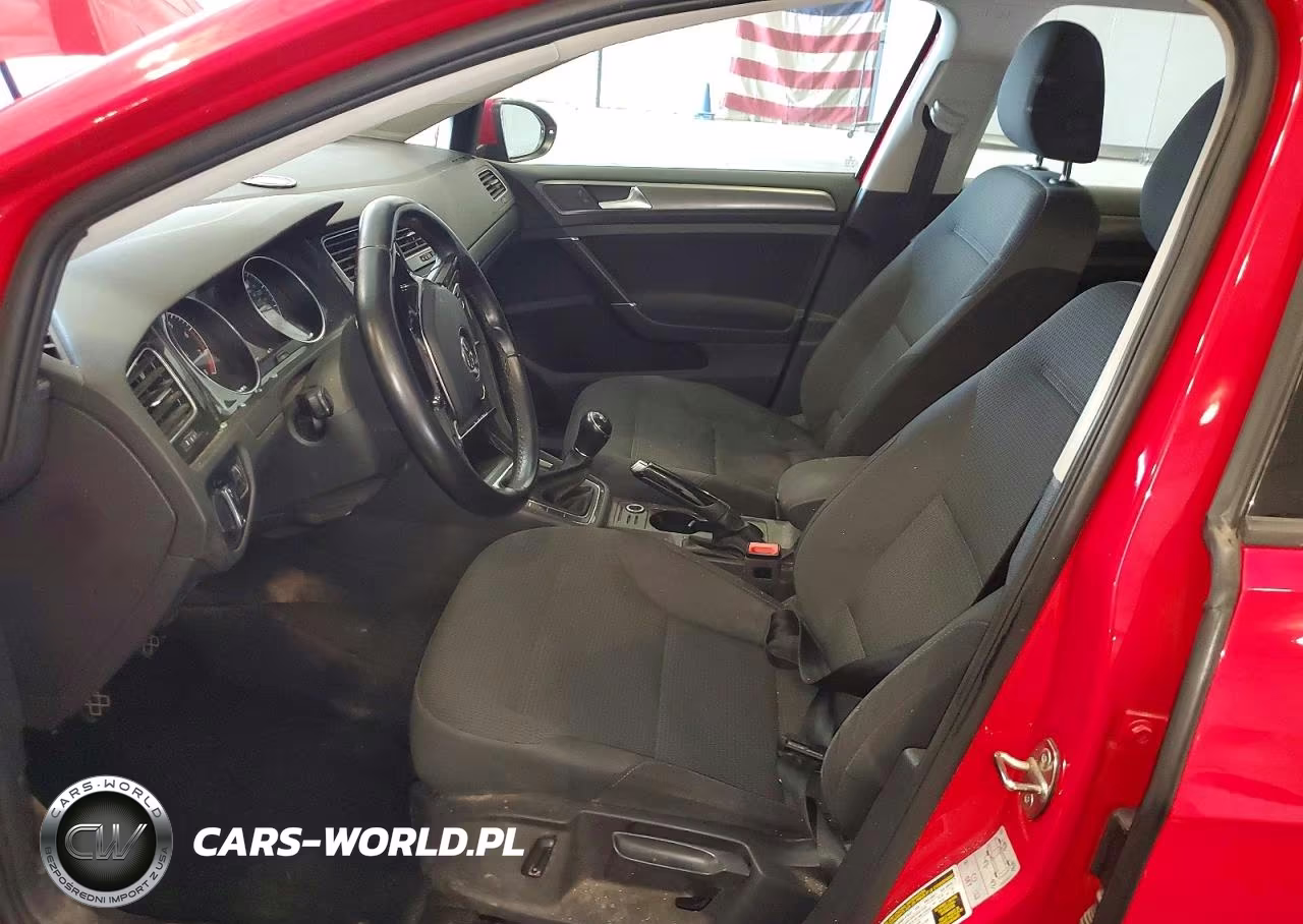 2018 Volkswagen Golf S VIN:3VWB17AUXJM267092 - 7