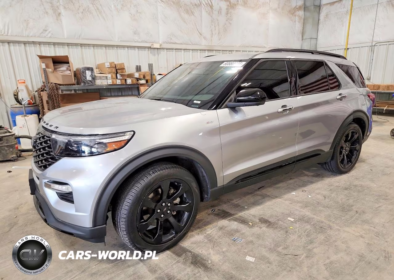 2022 Ford Explorer St-Line – zdjęcie 1 z 13