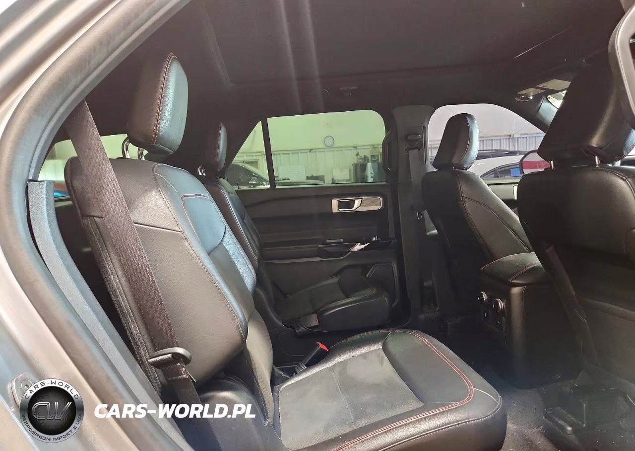 2022 Ford Explorer St-Line VIN:1FMSK8KH5NGB91543 - 11