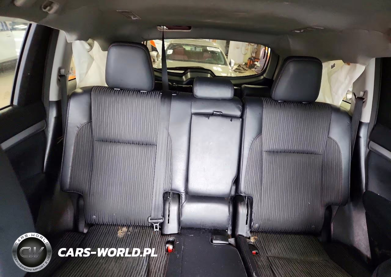 2014 Toyota Highlander Le Plus VIN:5TDBKRFH8ES031585 - 10