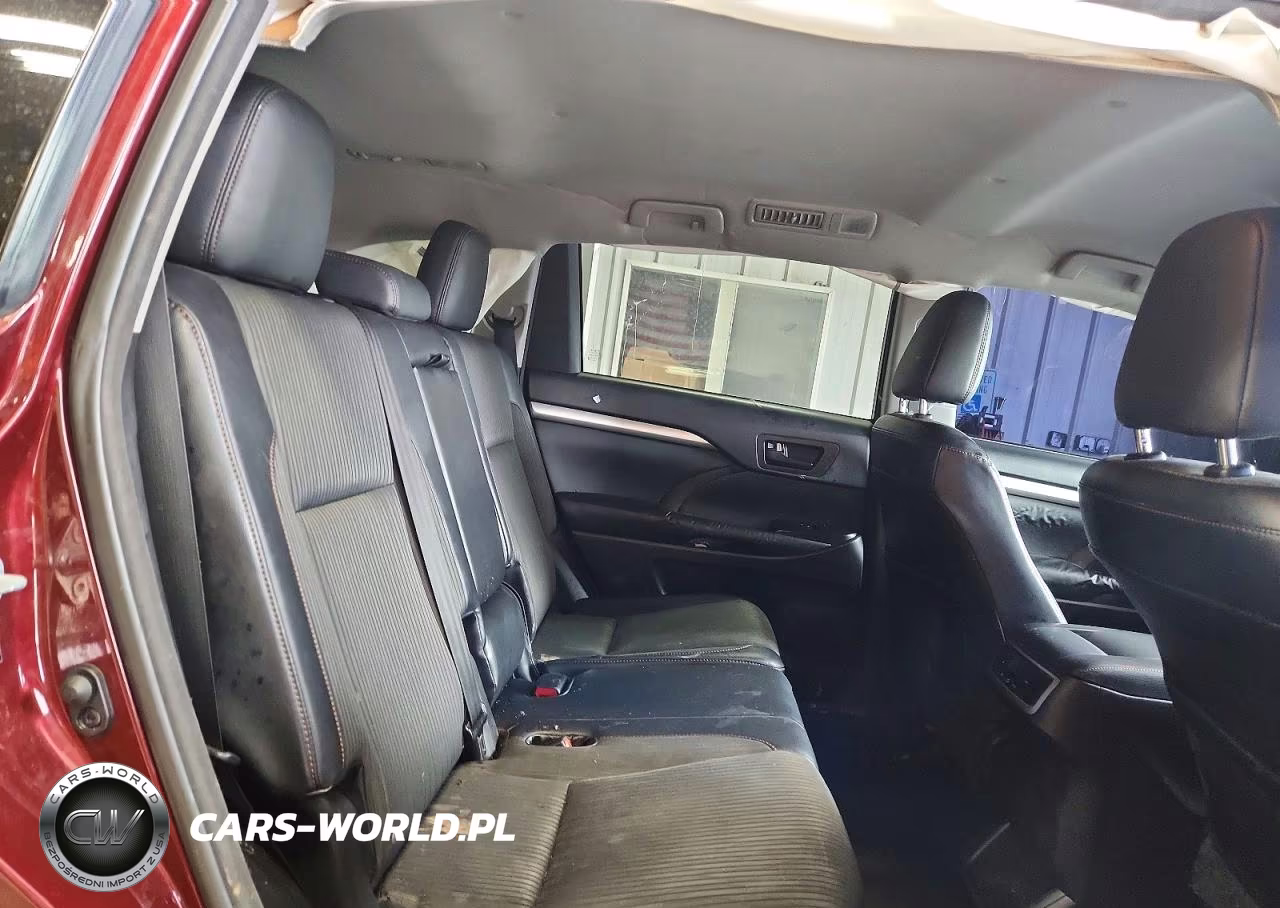 2014 Toyota Highlander Le Plus VIN:5TDBKRFH8ES031585 - 11