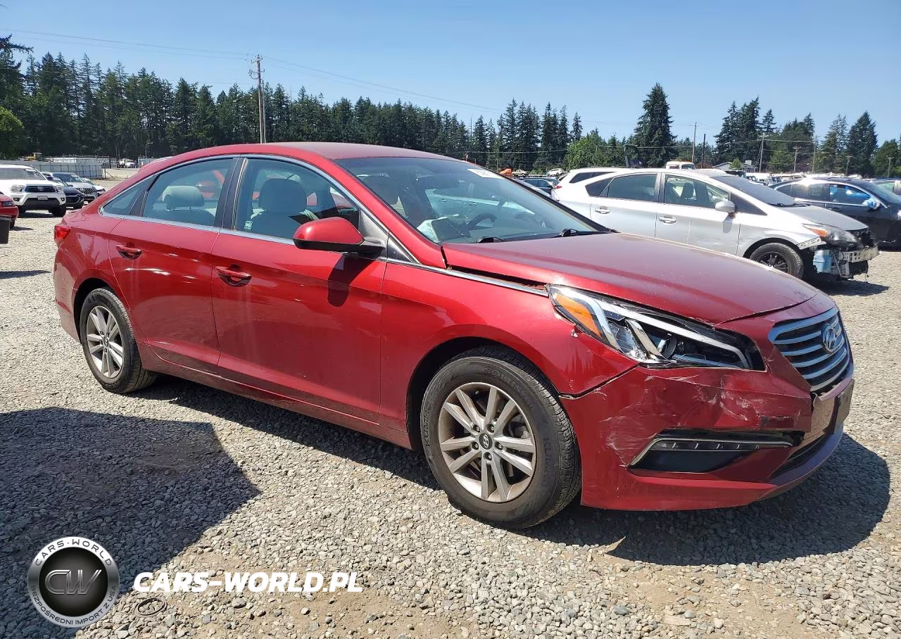 2015 Hyundai Sonata Se VIN:5NPE24AF8FH204132 - 4