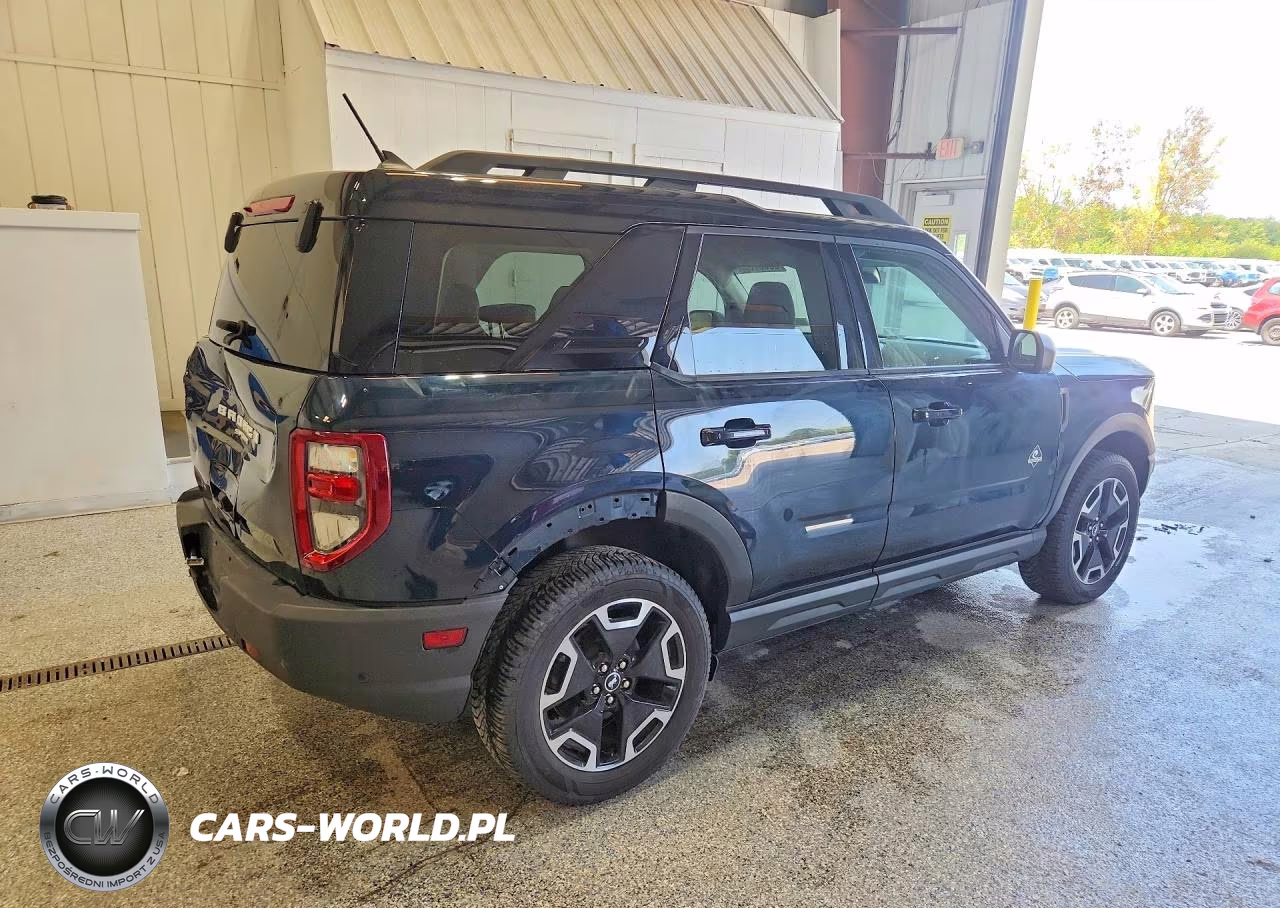 2022 Ford Bronco Sport Outer Banks VIN:3FMCR9C67NRD91724 - 3