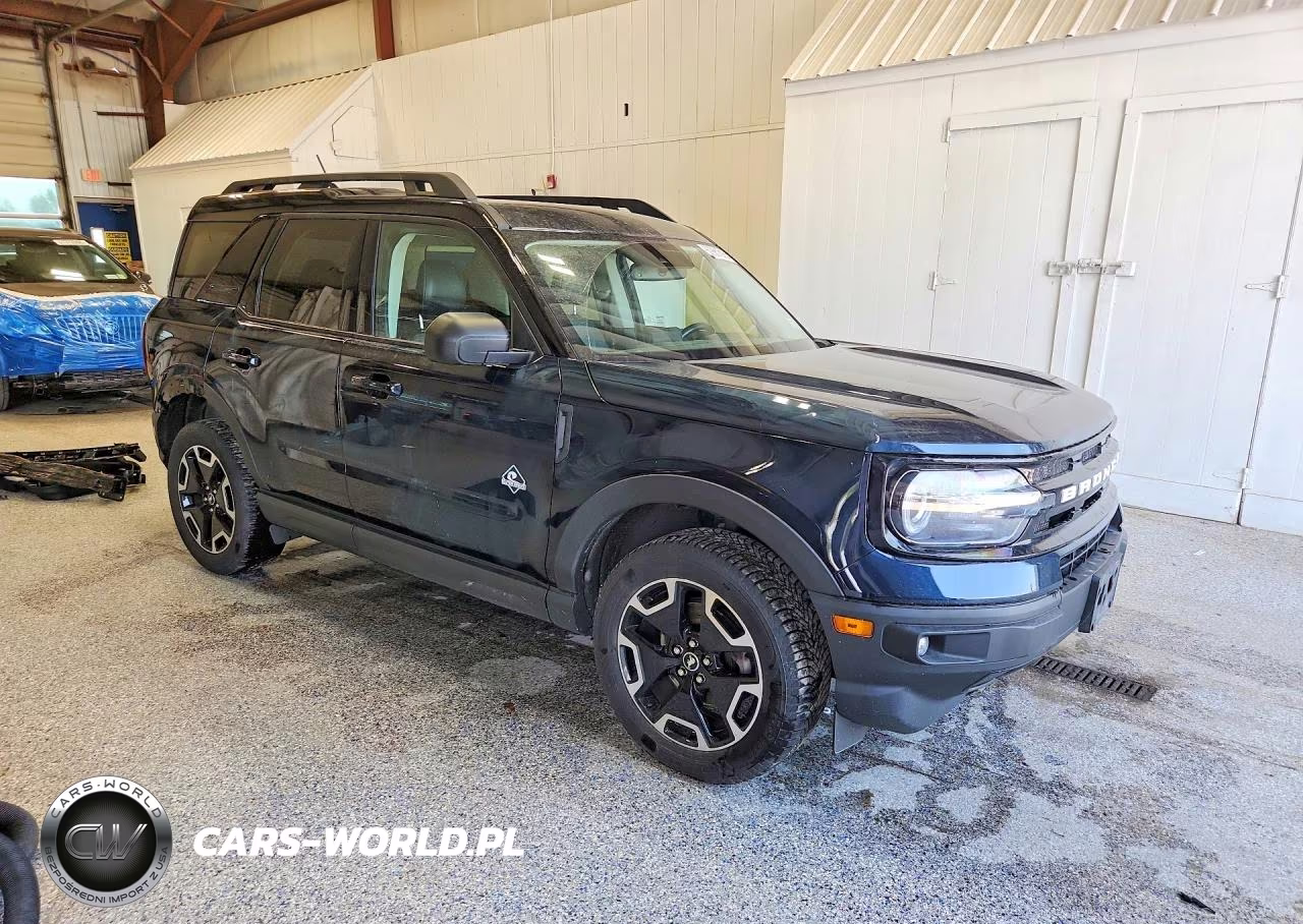 2022 Ford Bronco Sport Outer Banks VIN:3FMCR9C67NRD91724 - 4