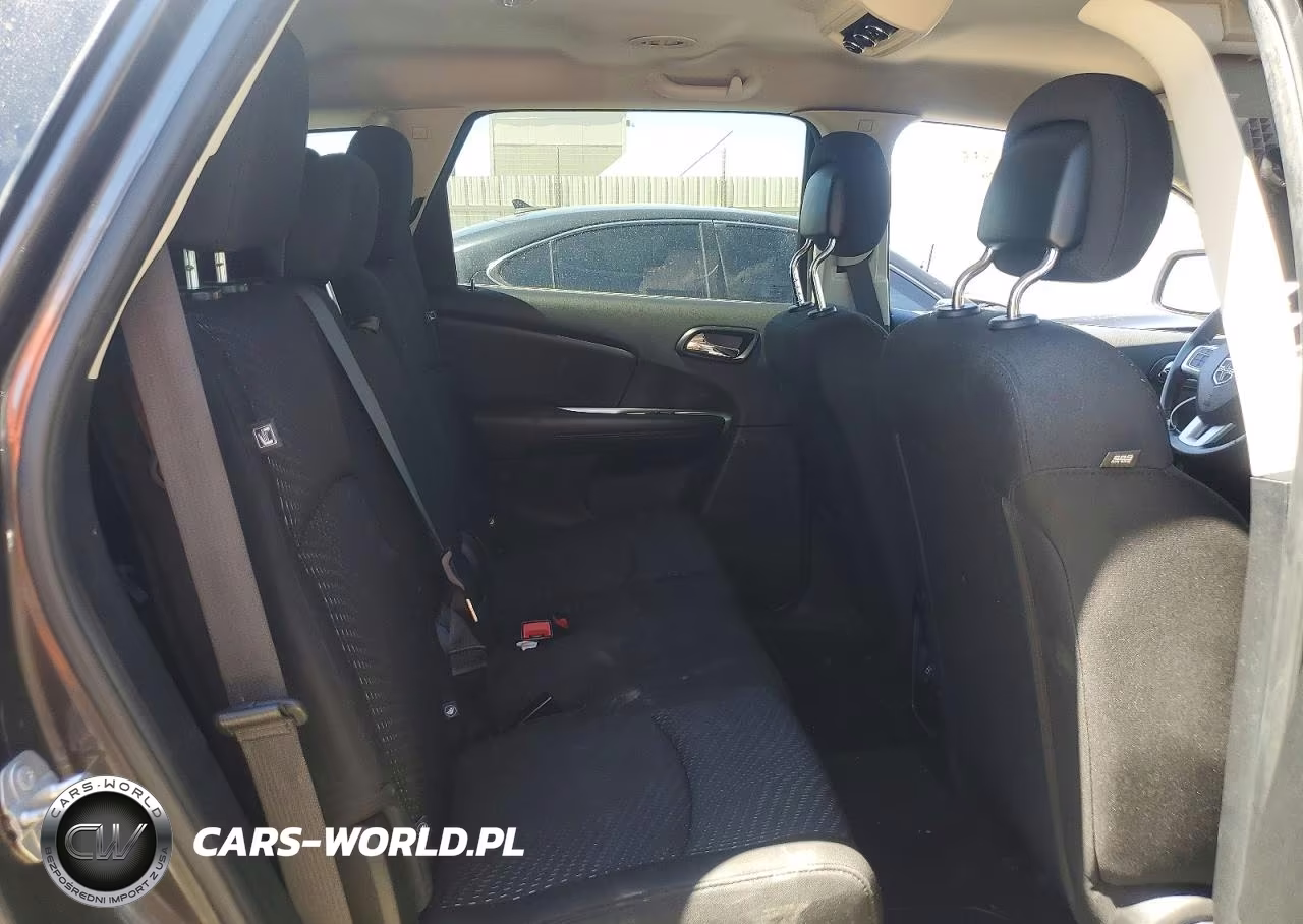 2019 Dodge Journey Se VIN:3C4PDCBB2KT815955 - 11