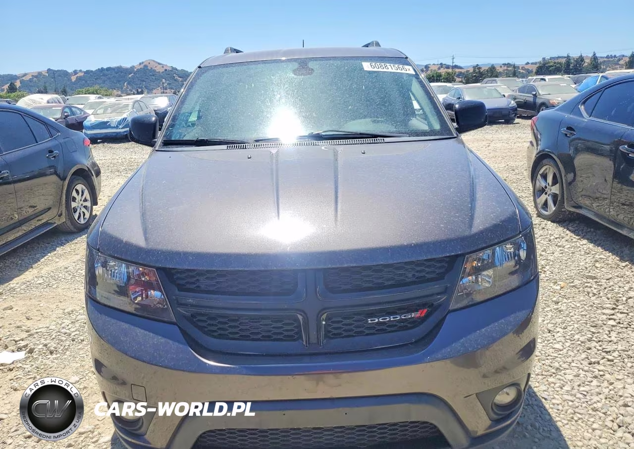 2019 Dodge Journey Se VIN:3C4PDCBB2KT815955 - 5