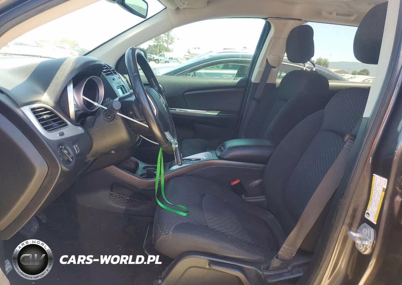 2019 Dodge Journey Se VIN:3C4PDCBB2KT815955 - 7