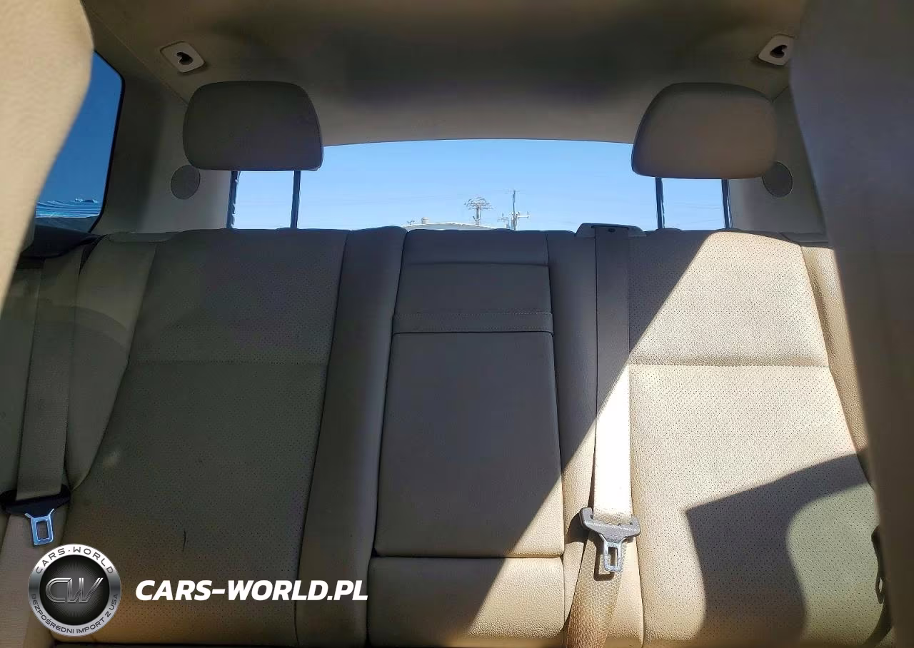 2010 Mercedes-Benz Glk 350 VIN:WDCGG5GB6AF351566 - 10