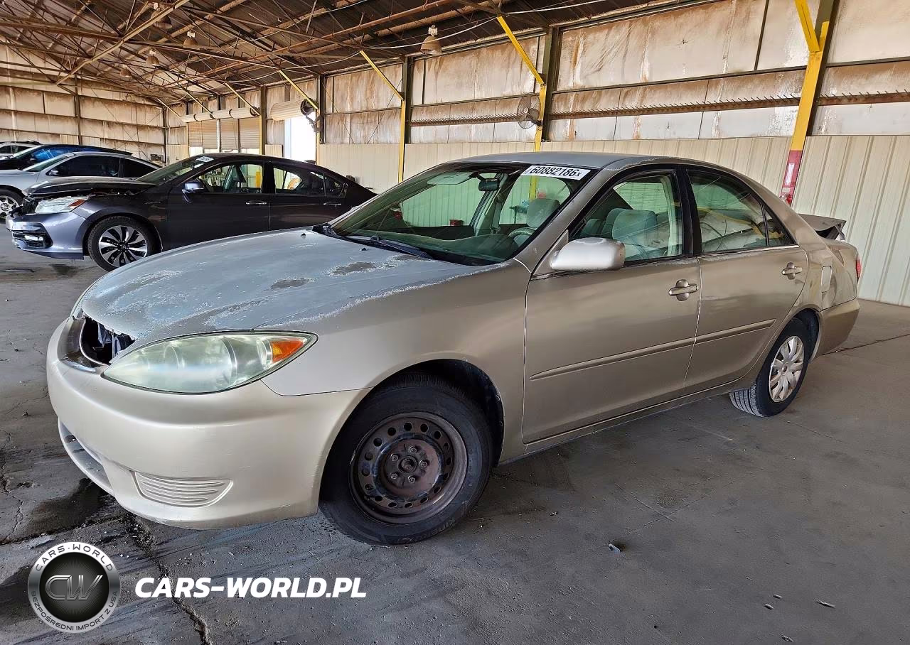 2005 Toyota Camry Le