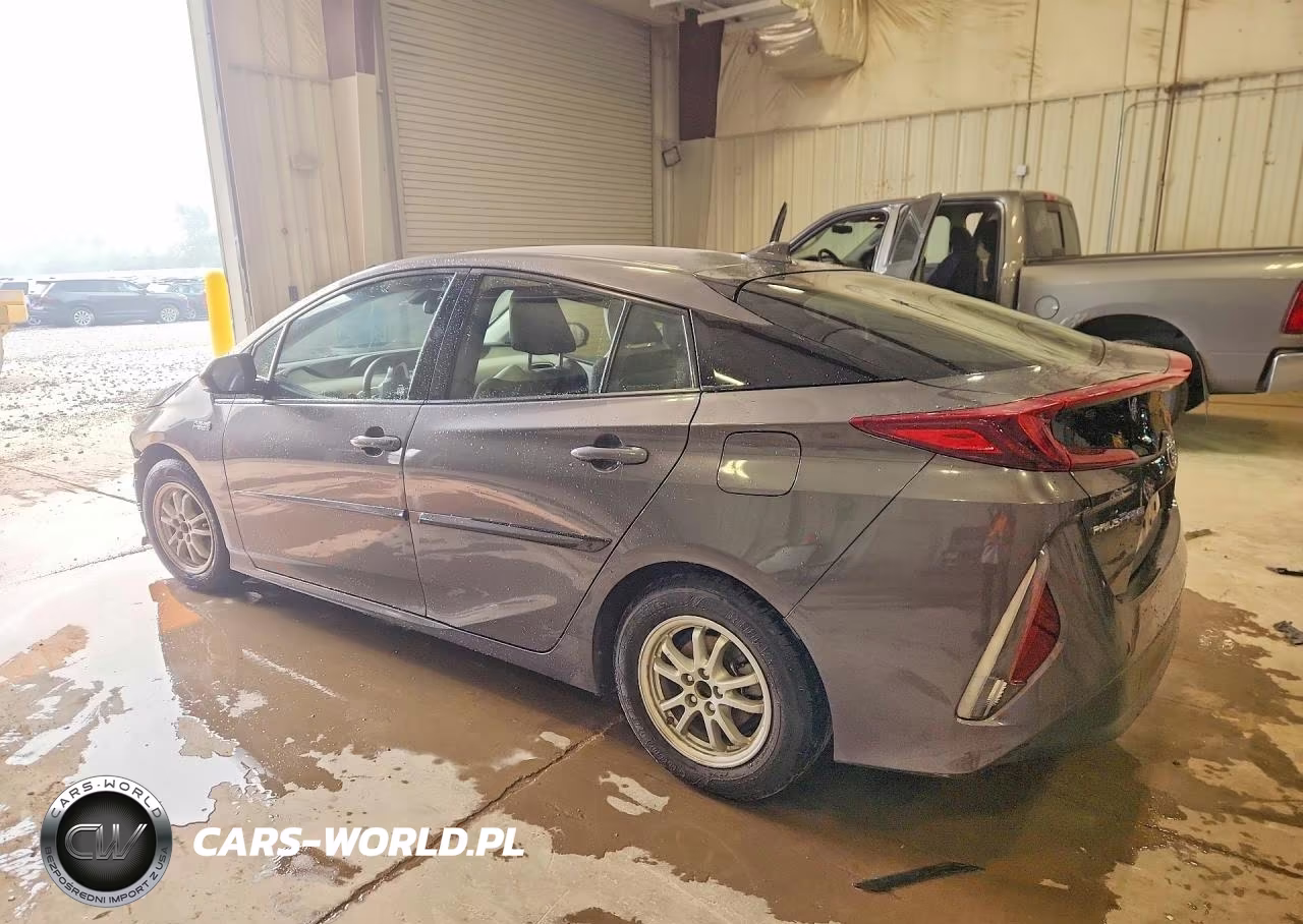 2017 Toyota Prius Prime Plus VIN:JTDKARFP8H3044594 - 2