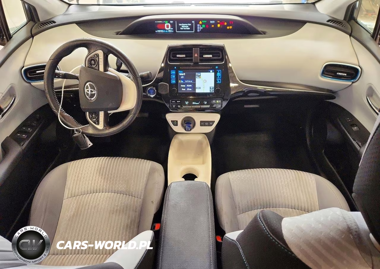 2017 Toyota Prius Prime Plus VIN:JTDKARFP8H3044594 - 8