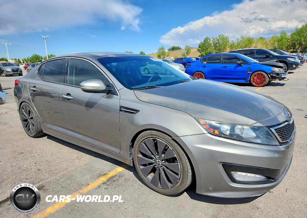 2012 Kia Optima Sx VIN:5XXGR4A65CG008791 - 4