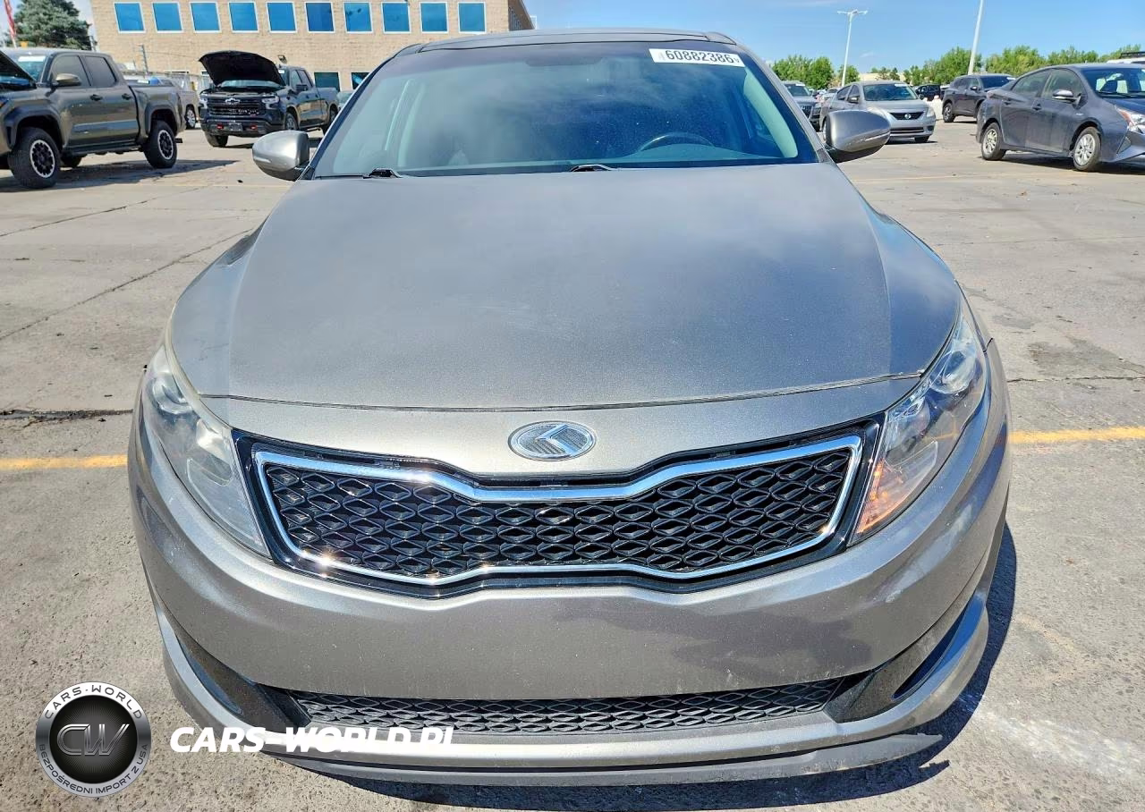 2012 Kia Optima Sx VIN:5XXGR4A65CG008791 - 5