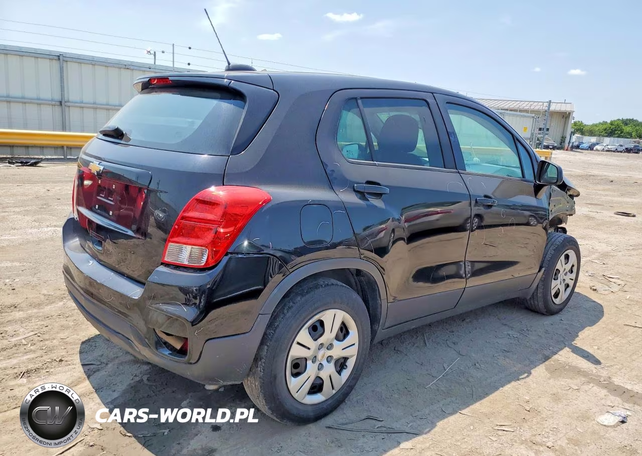 2019 Chevrolet Trax Ls VIN:3GNCJKSB4KL176714 - 3