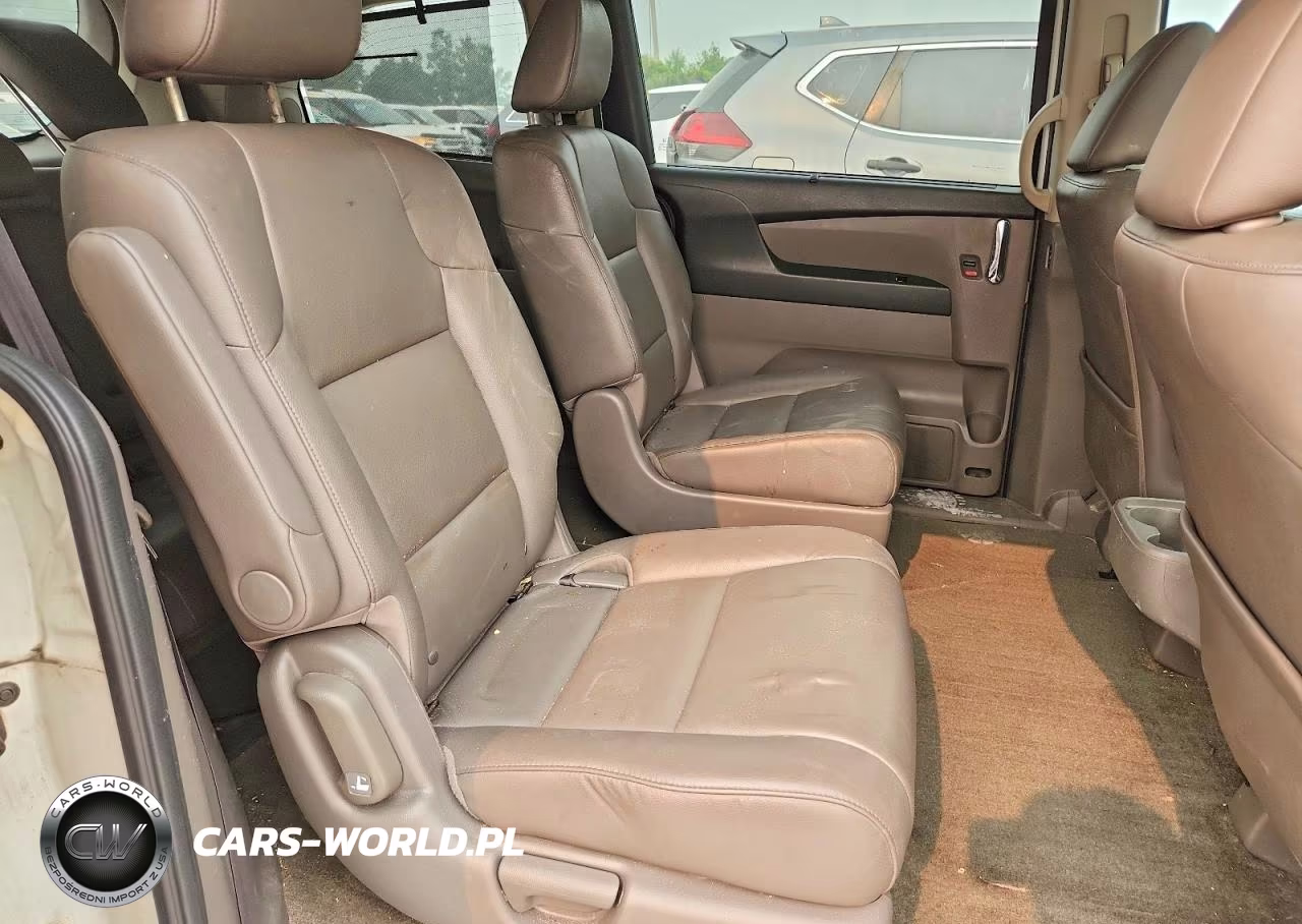 2014 Honda Odyssey Touring VIN:5FNRL5H99EB061287 - 11