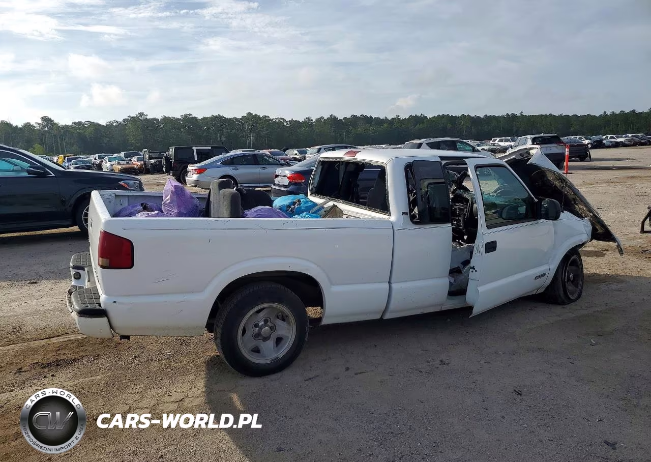 1999 Chevrolet S Truck S10 VIN:1GCCS19X2X8180543 - 3