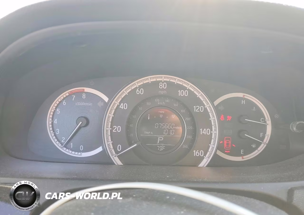 2017 Honda Accord Lx VIN:1HGCR2F32HA139425 - 9