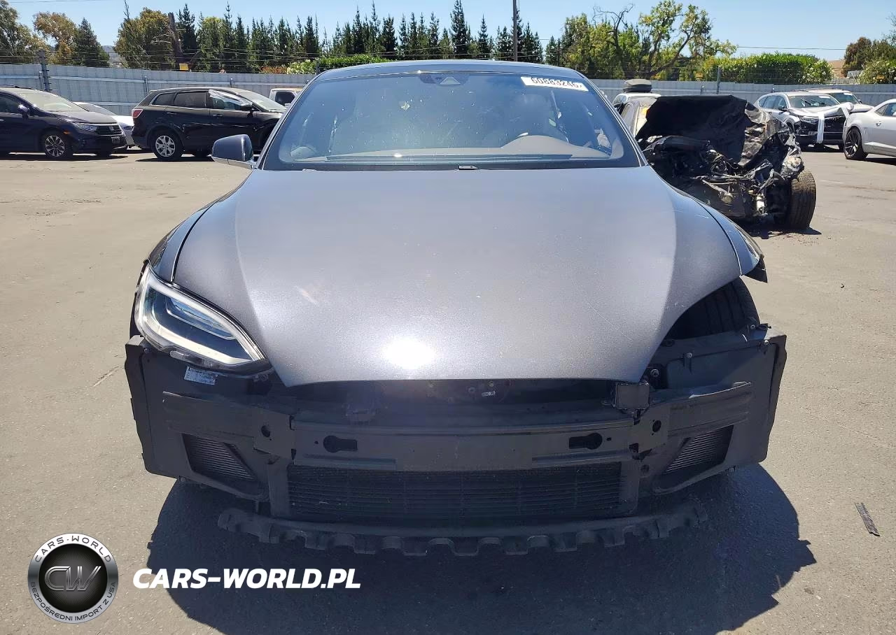 2016 Tesla Model S VIN:5YJSA1E2XGF153017 - 5