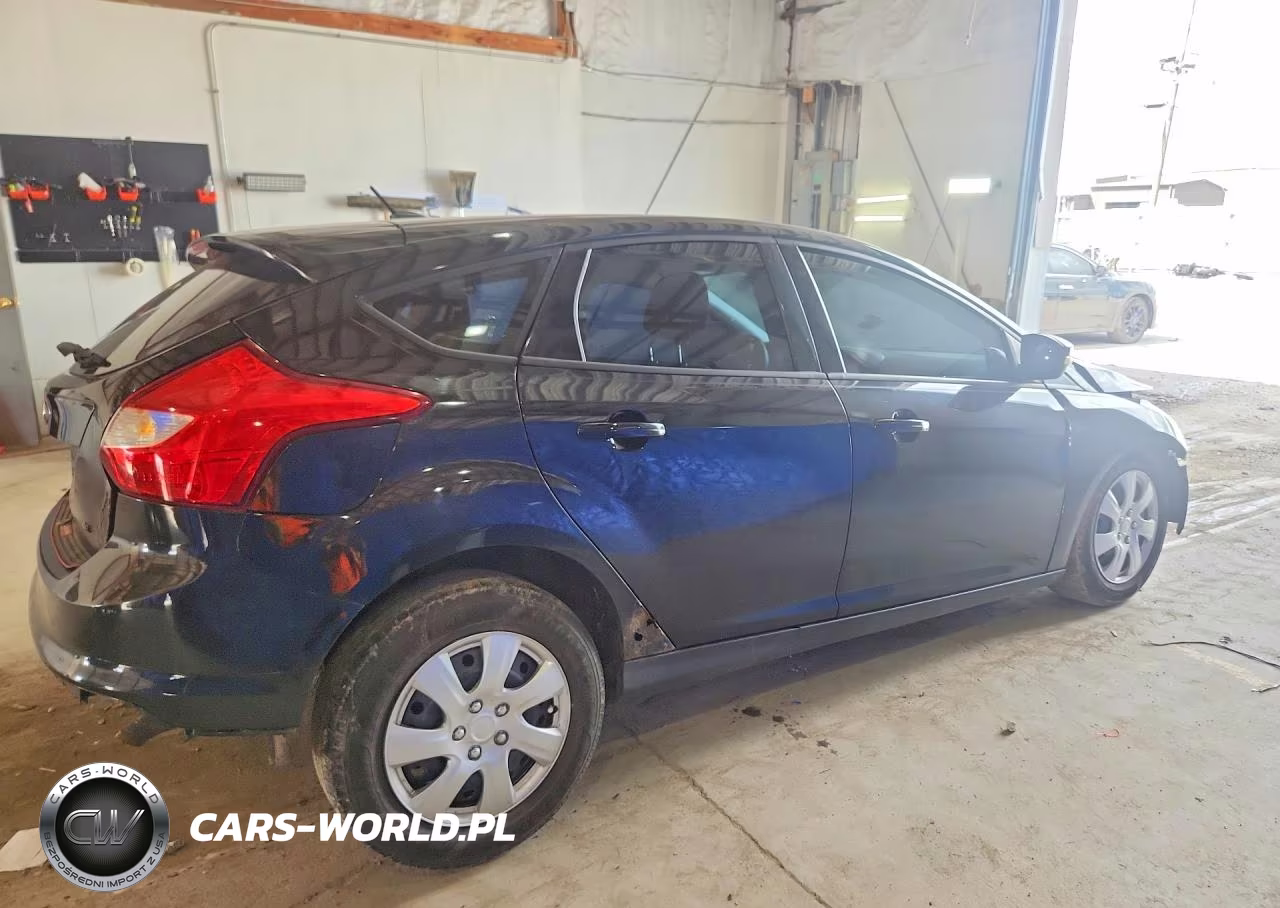 2012 Ford Focus Se VIN:1FAHP3K26CL255338 - 3