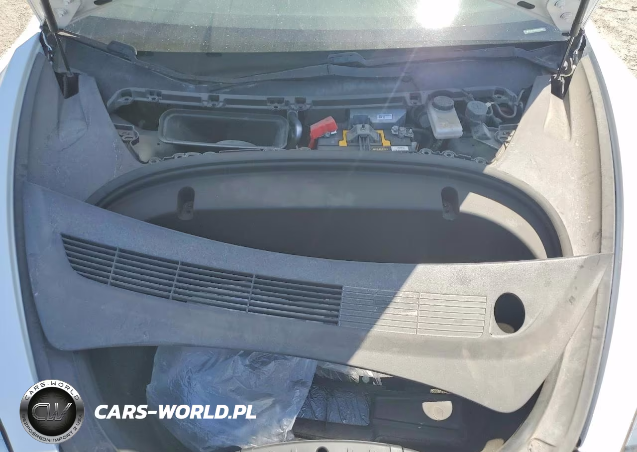 2020 Tesla Model 3 VIN:5YJ3E1EB8LF601256 - 11