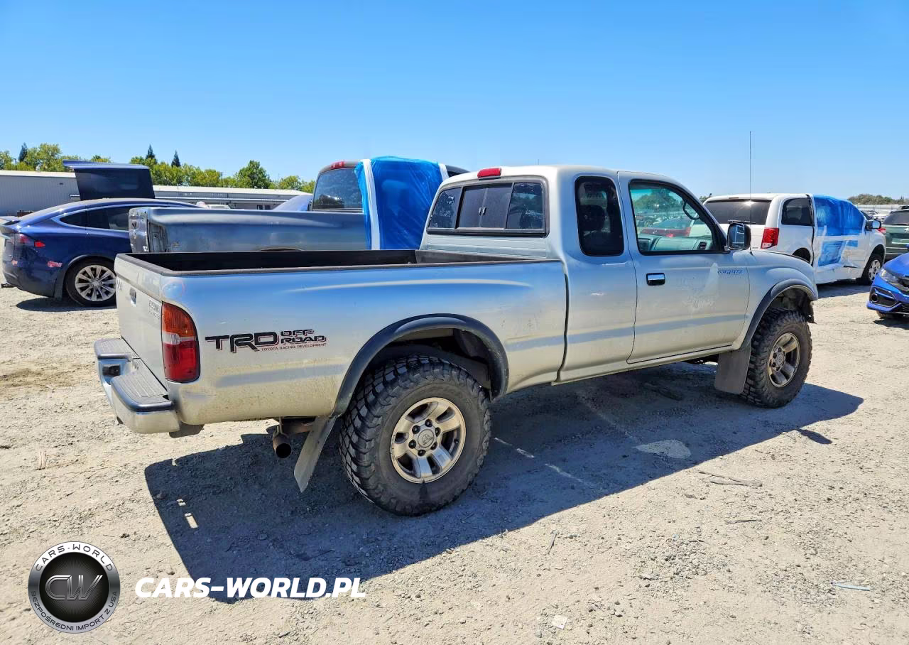 2000 Toyota Tacoma Xtracab Prerunner VIN:4TASN92N7YZ617700 - 3