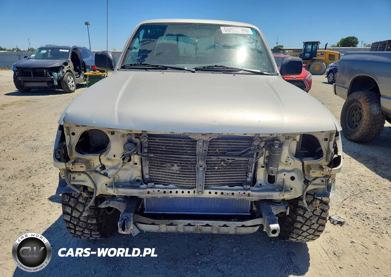 2000 Toyota Tacoma Xtracab Prerunner VIN:4TASN92N7YZ617700 - 5