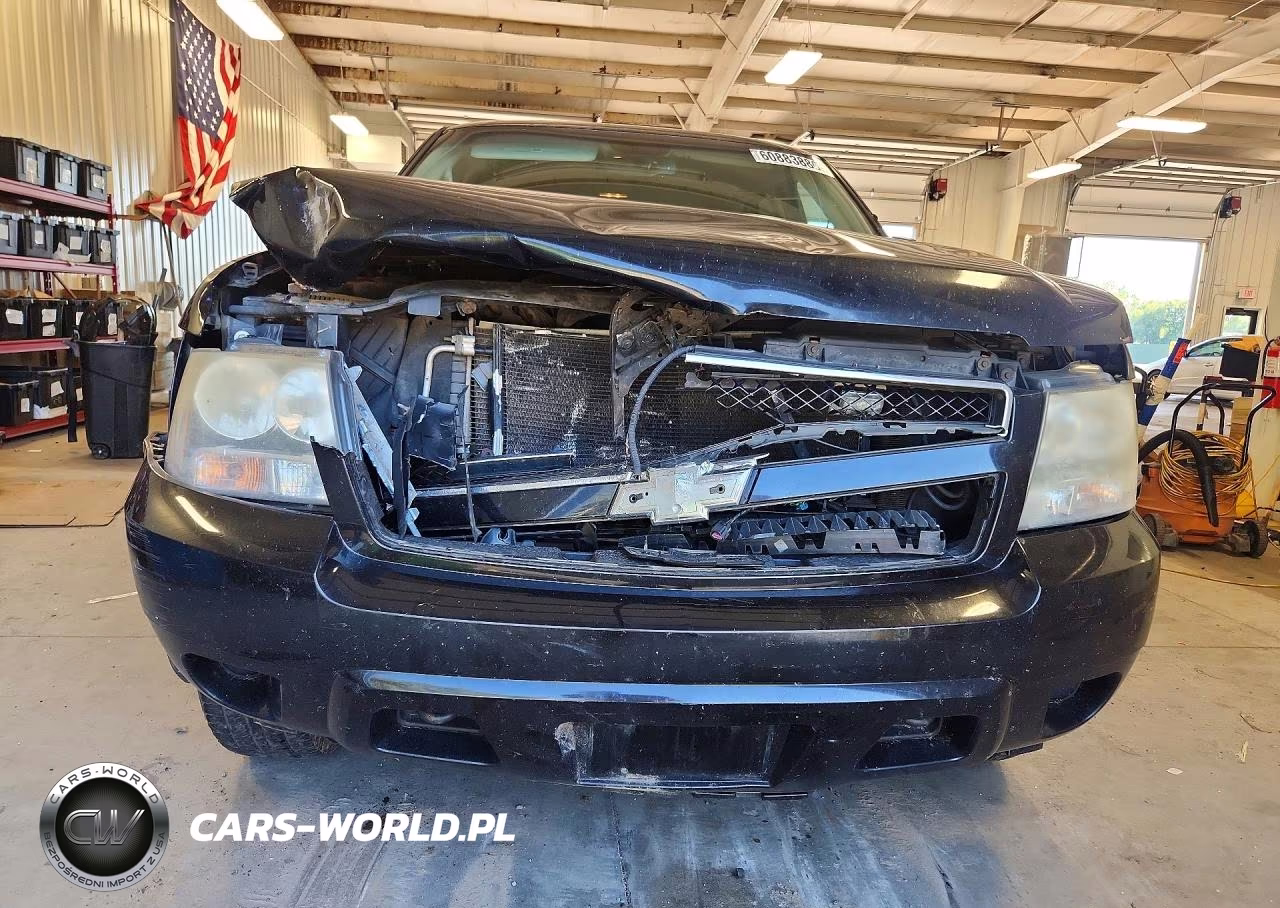 2007 Chevrolet Tahoe K1500 VIN:1GNFK03077R327041 - 5