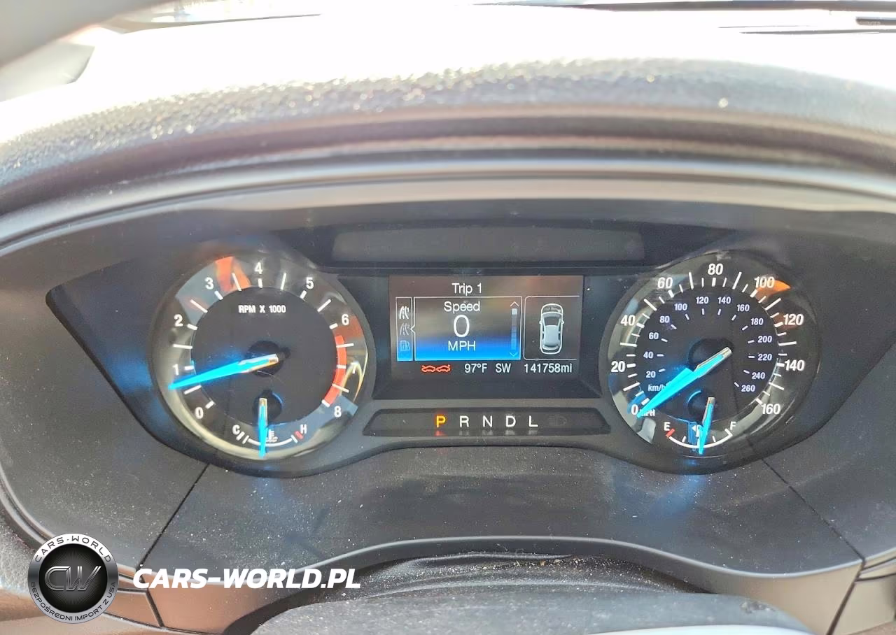 2019 Ford Fusion S VIN:3FA6P0G71KR193969 - 9