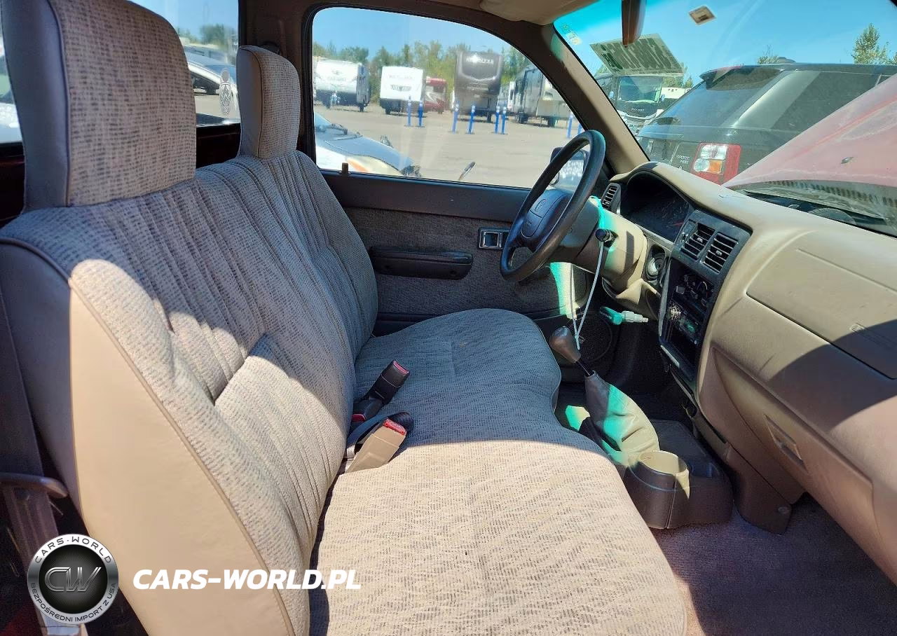 1999 Toyota Tacoma Base VIN:4TANL42N5XZ557999 - 10