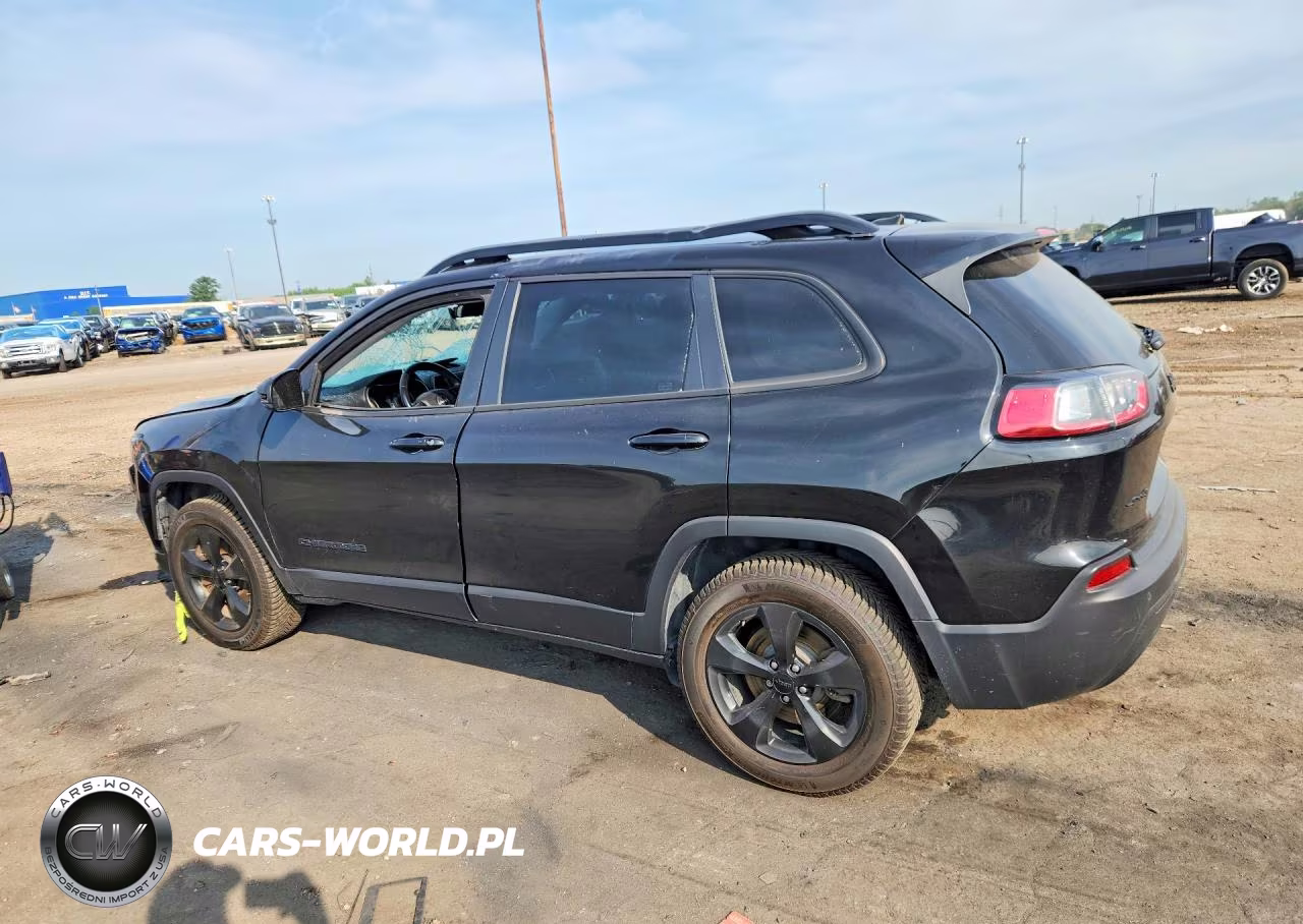2019 Jeep Cherokee Latitude Plus VIN:1C4PJMLB3KD400694 - 2