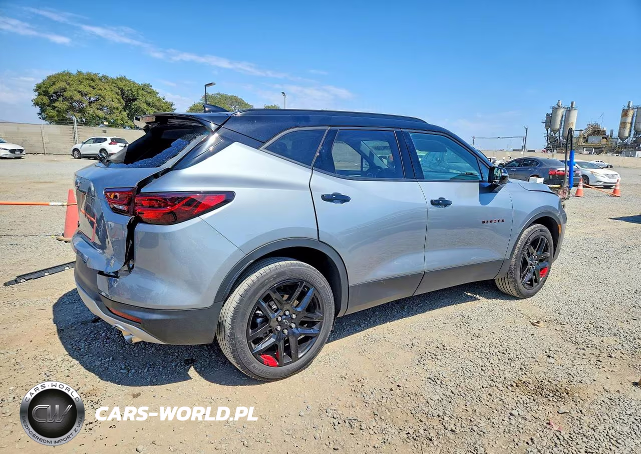 2023 Chevrolet Blazer 3Lt VIN:3GNKBDR47PS228121 - 3