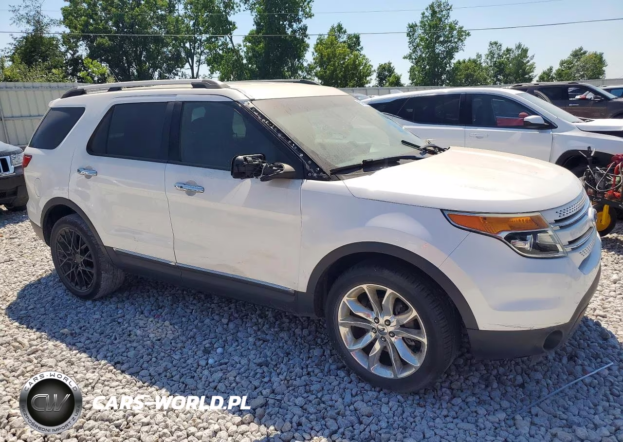 2011 Ford Explorer Limited VIN:1FMHK8F80BGA10655 - 4