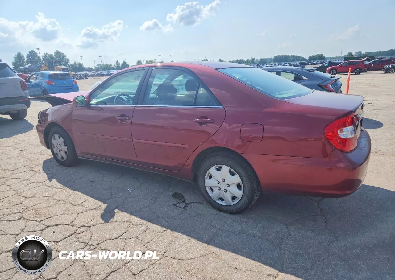2002 Toyota Camry Le VIN:4T1BE32K52U613216 - 2