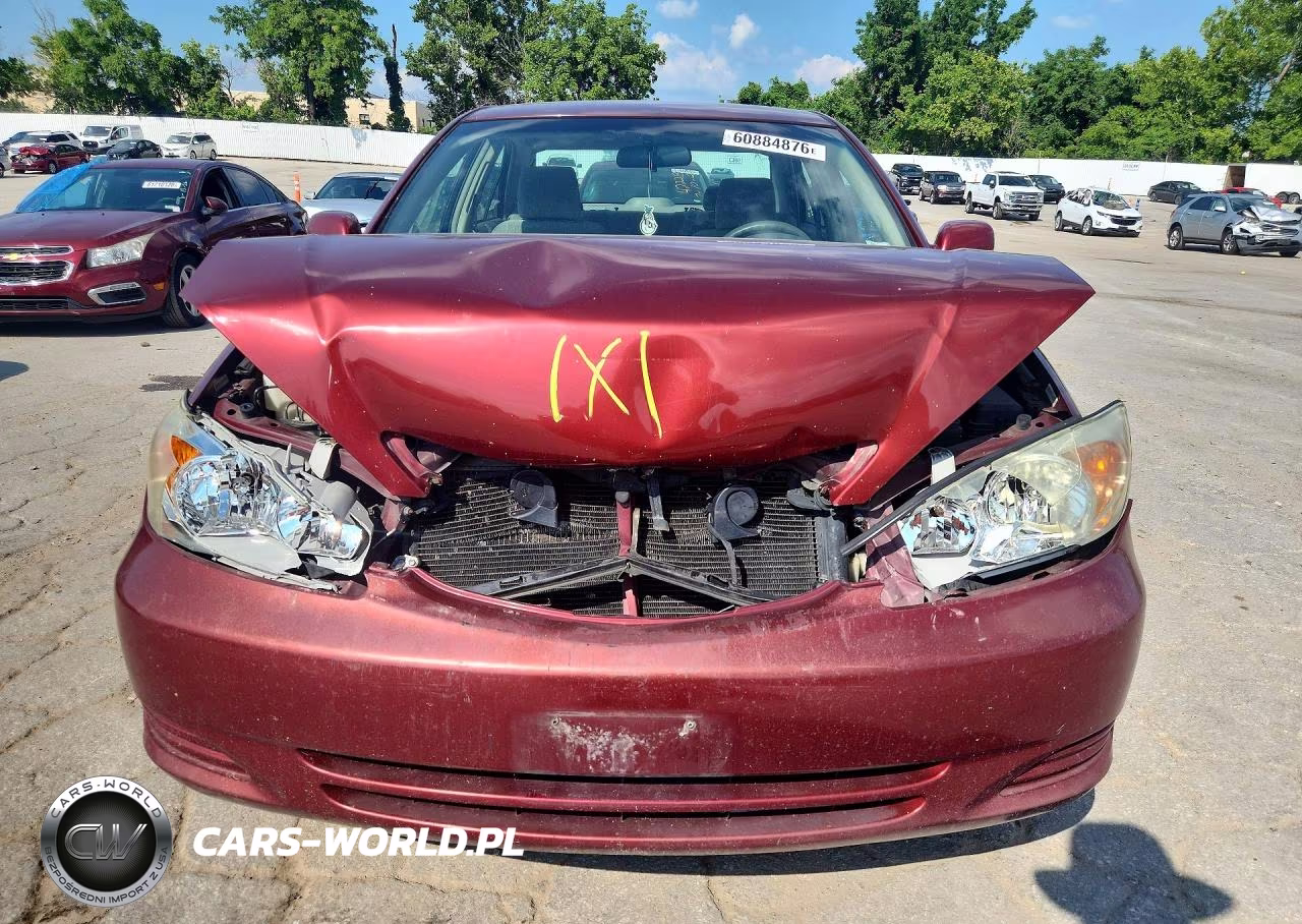 2002 Toyota Camry Le VIN:4T1BE32K52U613216 - 5