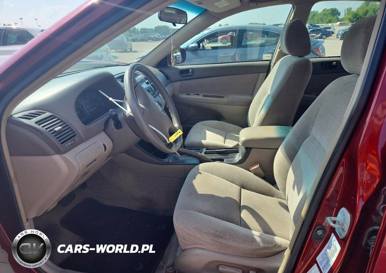 2002 Toyota Camry Le VIN:4T1BE32K52U613216 - 7