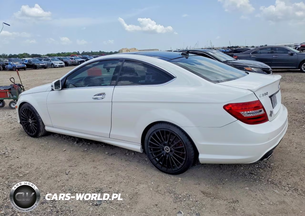 2013 Mercedes-Benz C 350 4Matic VIN:WDDGJ8JBXDG063684 - 2