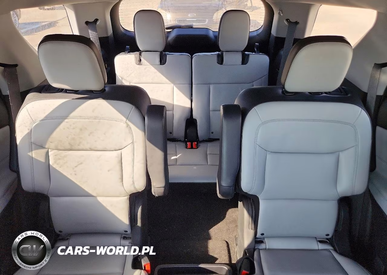 2021 Ford Explorer Xlt VIN:1FMSK8DH1MGA62159 - 10